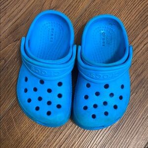 CROCS Blue Water Shoes with Ventilation and Heel Strap